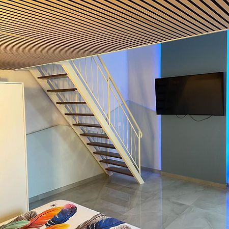 Appartement Charm E Chic à Naples Extérieur photo