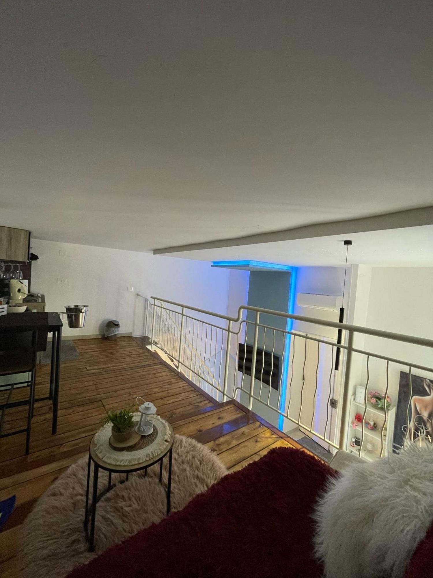 Appartement Charm E Chic à Naples Extérieur photo